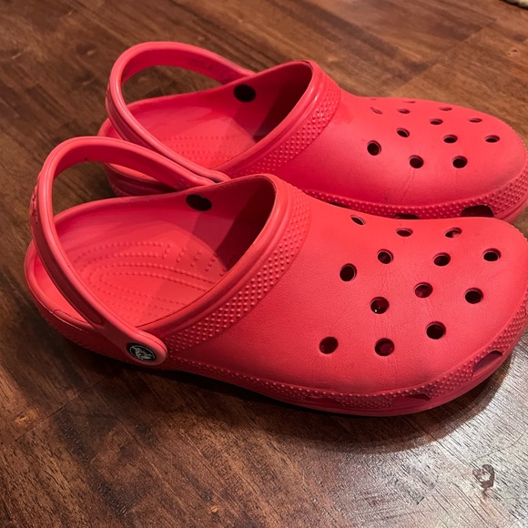 CROCS Classic Red Size 9M 11 W - Picture 5 of 9